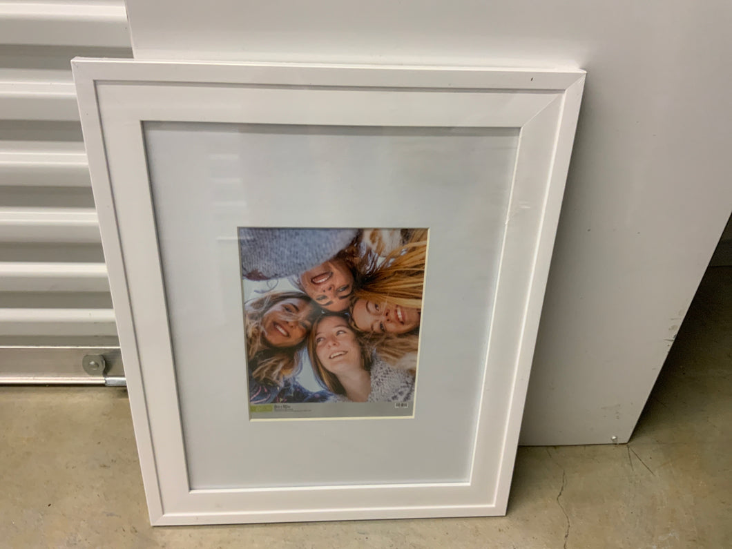 White frame 8x10